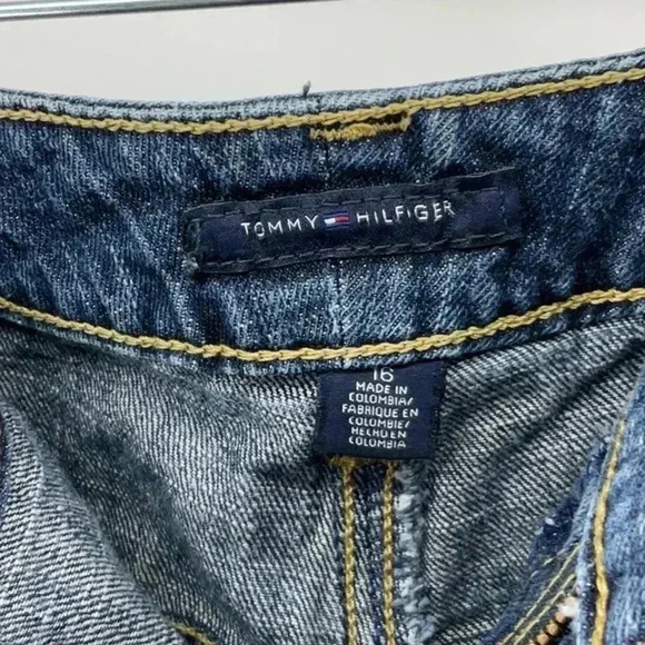 TOMMY HILFIGER WOMEN  SHORTS DENIM - Picture 3 of 3